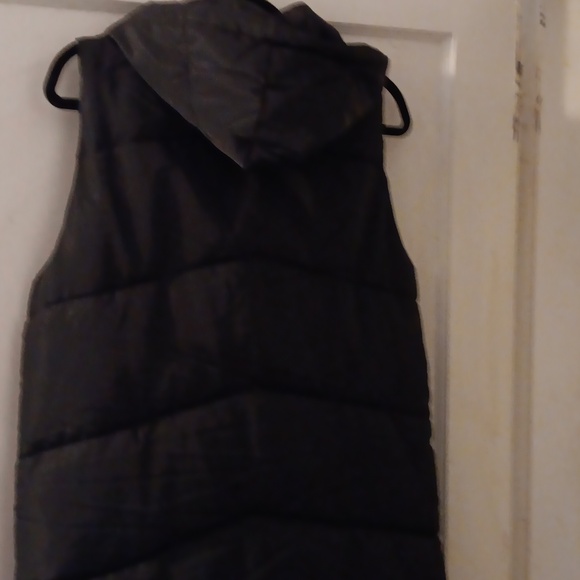 Woman's Long Hooded Puffer Vest - Picture 3 of 4